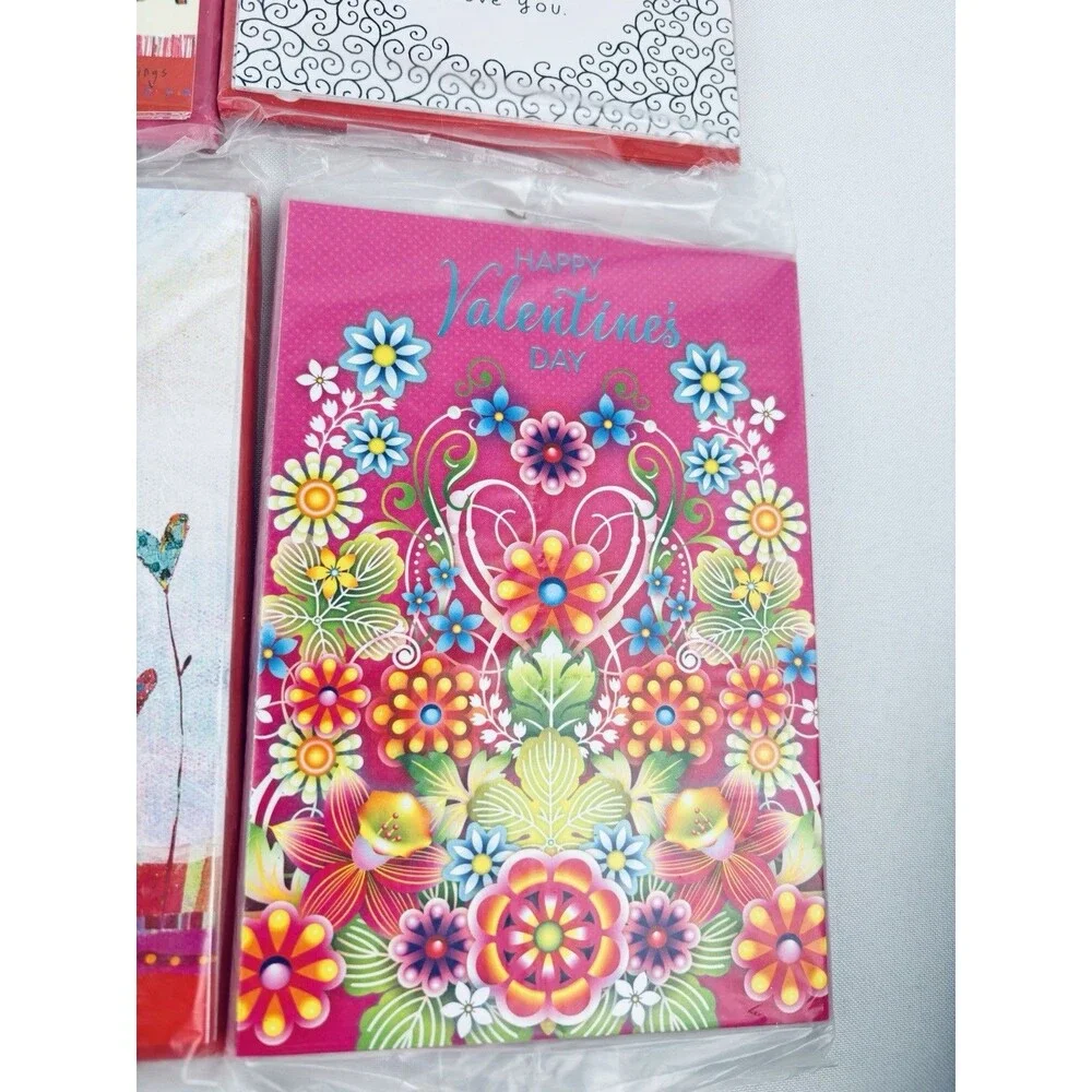 Lot Of 36 Leanin Tree Valentines Day - 12 Cards -‎ Sealed - New With Envelopes